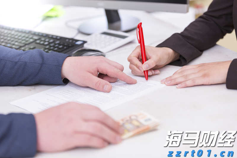标普500首次突破6400点！AI热潮推动科技股成为牛市引擎
